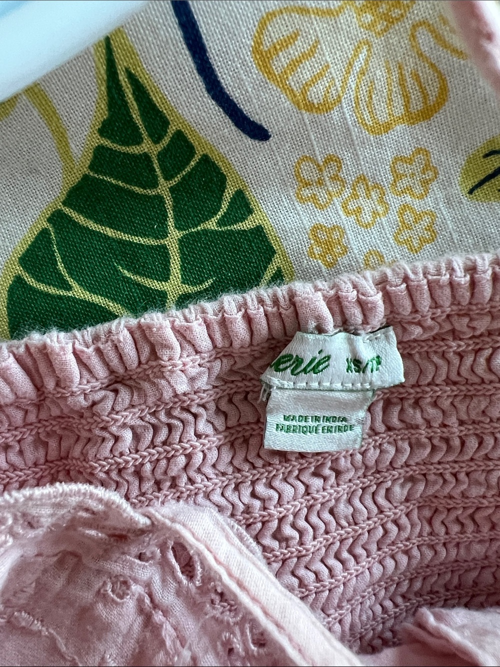 Aerie Women’s Pink Lace Eyelet Camisole Top - Picture 2 of 2